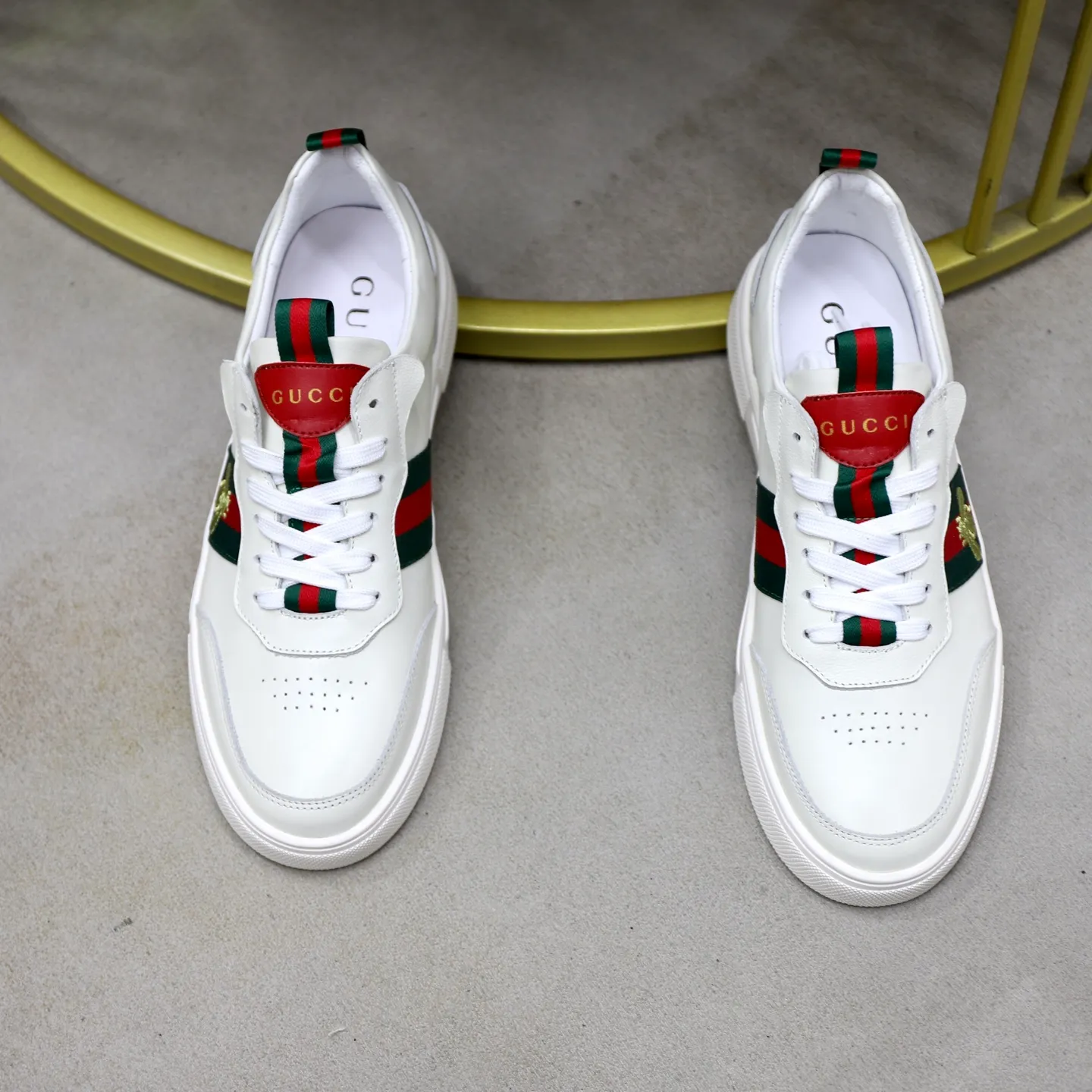 Ex-factory price: 462💰🙅‍♂️🙅‍♂️🙅‍♂️ Brand: GUCCI Standard code: 38-44 (45 customized) Grade: Same as the official website Material: Original leather splicing Comfortable and breathable pigskin lining Original wear-resistant outsole Style category: Men's fashion casual shoes Running sneakers Distinguished luxury brand elements Top luxury Color: actual picture color